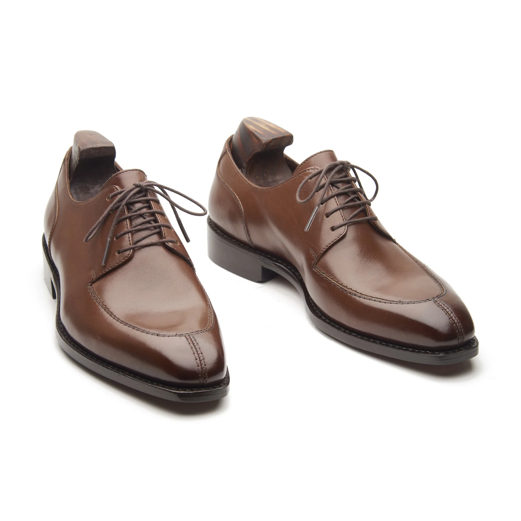 Ingrid, Split Toe Blucher Derby - Mid Brown | Hand Welted | Classics Collection - Image 3