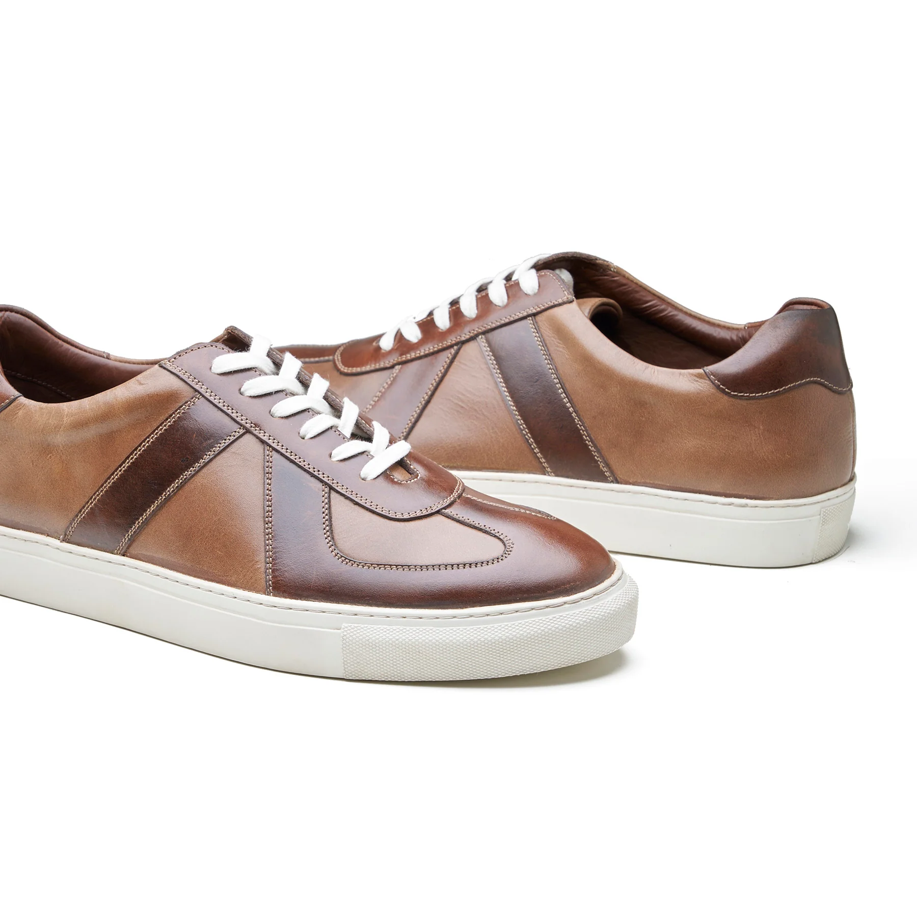 Martin Low Top, German Army Trainer - Natural and Brown Pullup | Smart Casuals - Image 3