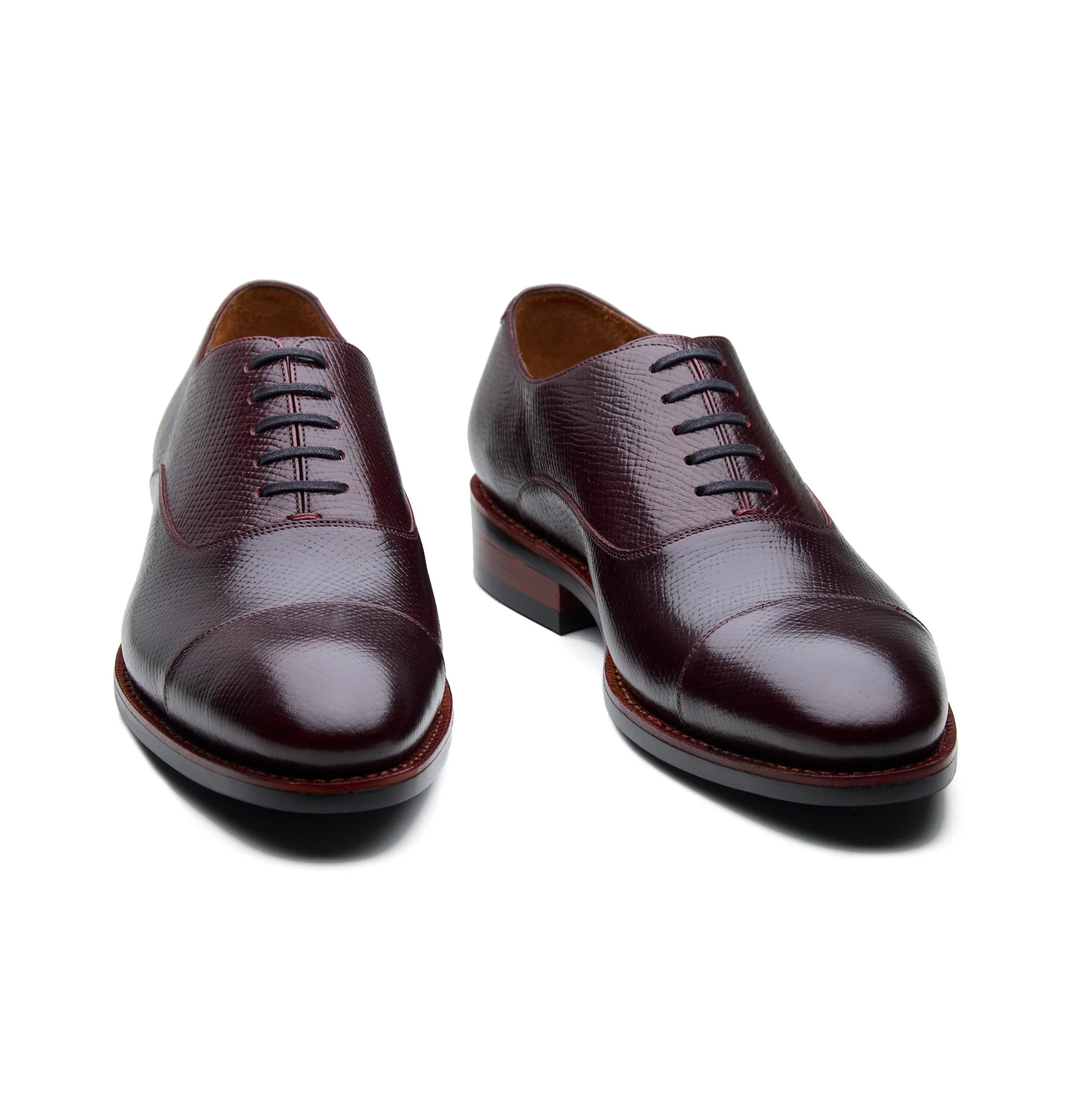 Noam, Cap-toe Oxford - Burgundy Hatch-grain | Classics Collection - Image 3